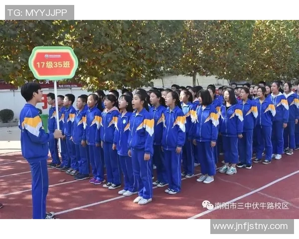 女明星们在篮球场上尽情舞动的精彩瞬间与动人跳舞图片合集 女明星们在篮球场上尽情舞动的精彩瞬间与动人跳舞图片合集